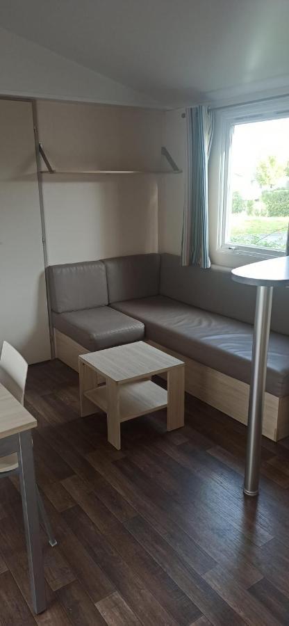 Mobil-Home Parc Des Allais Trogues Esterno foto